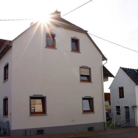 Haus Bella Altendiez Exterior photo